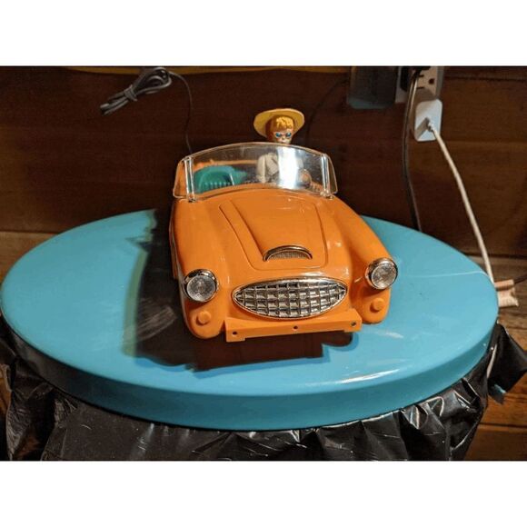VINTAGE BARBIE 1962 AUSTIN HEALEY 3000 BJ8 CAR PARTS FOR AM/FM CLOCK RADIO - Picture 5 of 8